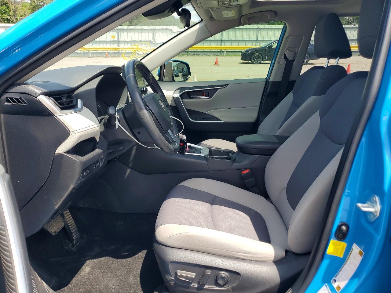 2020 TOYOTA RAV4