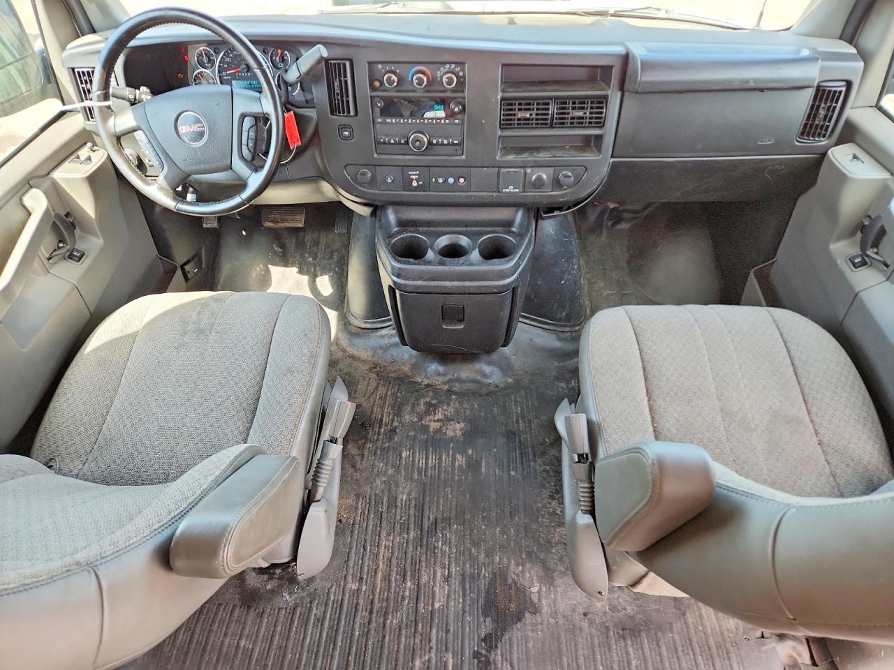 2023 GMC SAVANA