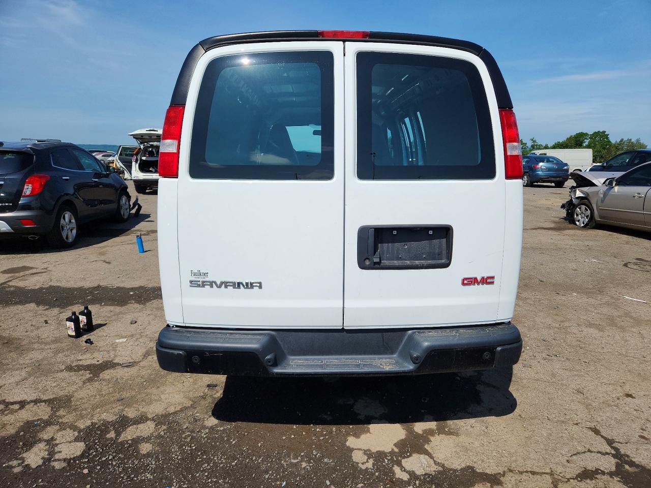2023 GMC SAVANA