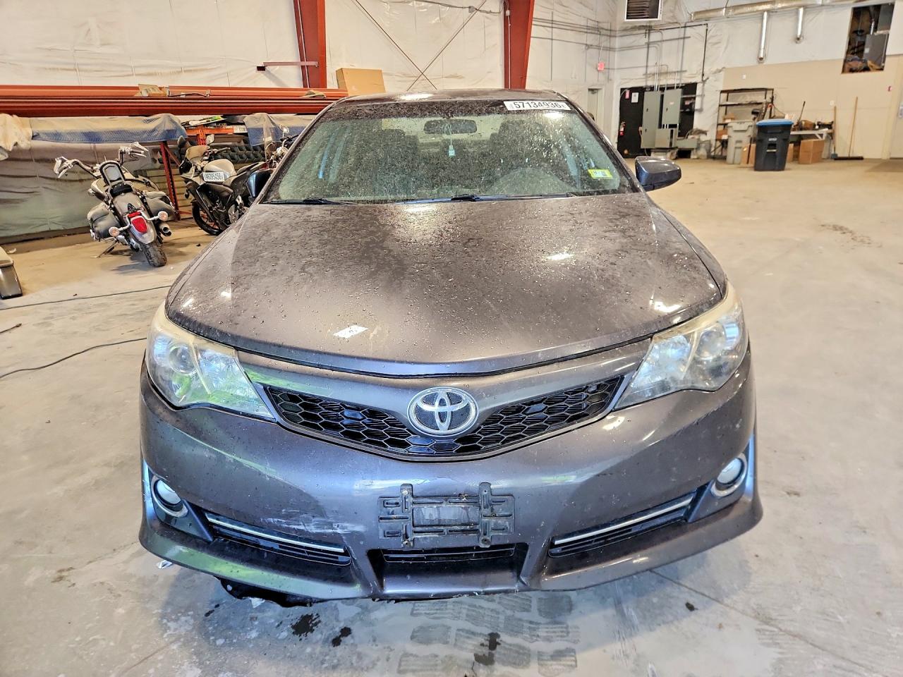 2013 TOYOTA CAMRY
