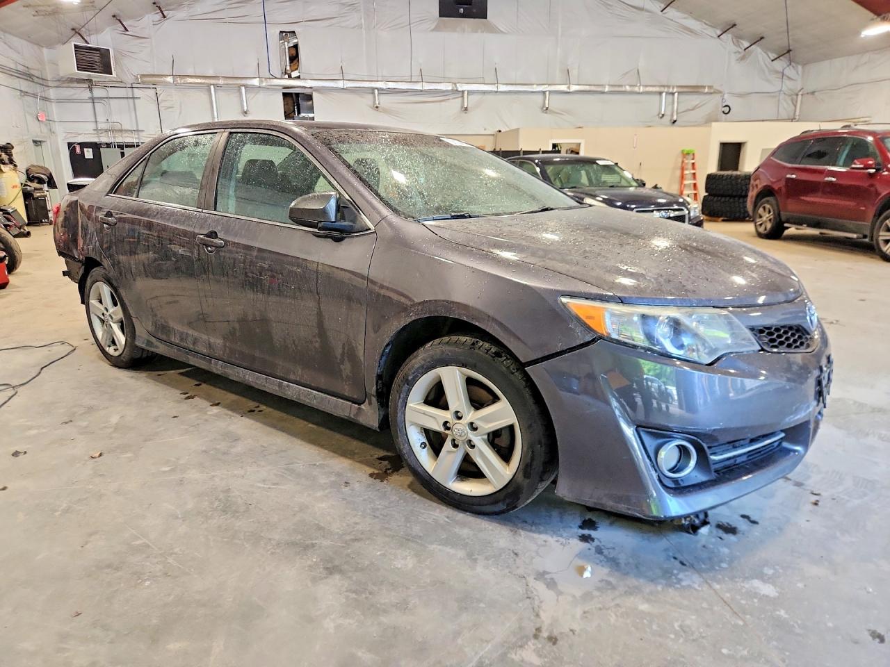 2013 TOYOTA CAMRY
