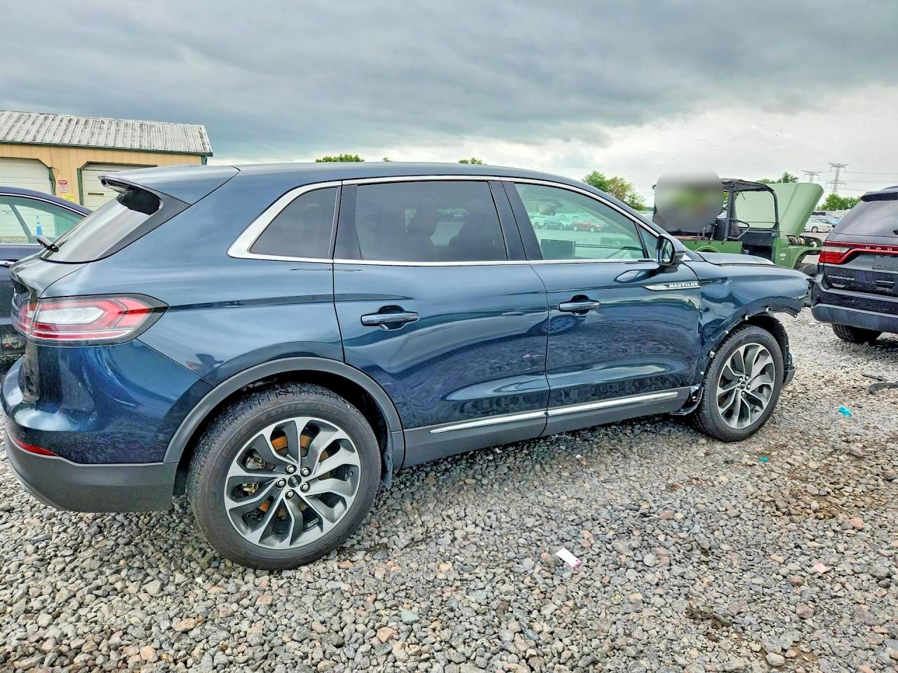 2021 LINCOLN NAUTILUS
