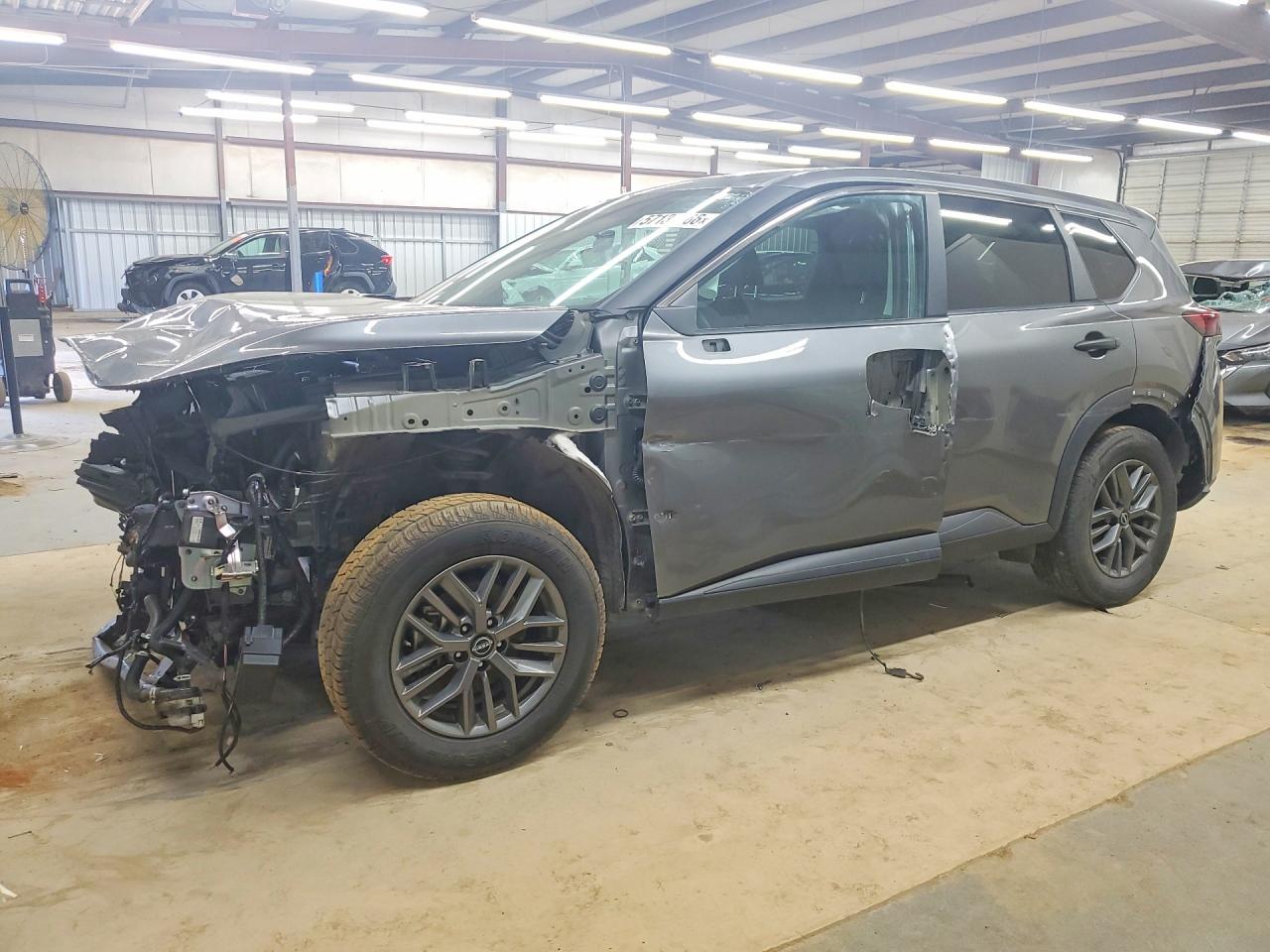 2024 NISSAN ROGUE