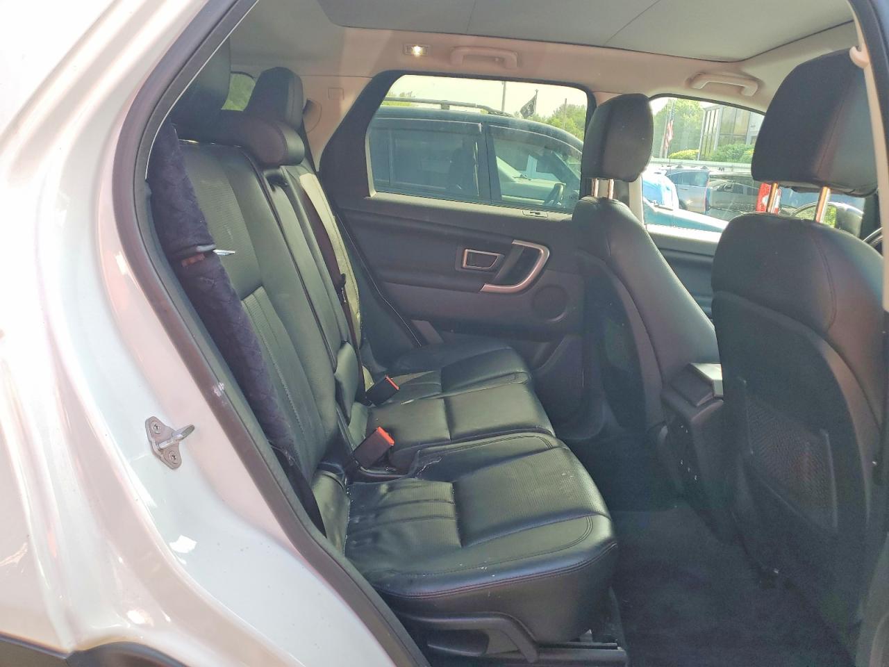 2017 LAND ROVER DISCOVERY