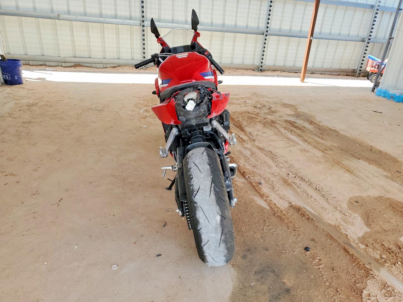 2026 HONDA CBR CYCLE