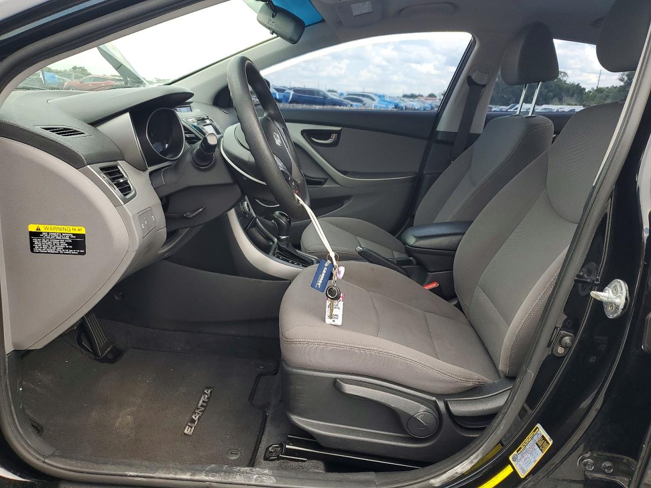 2015 HYUNDAI ELANTRA