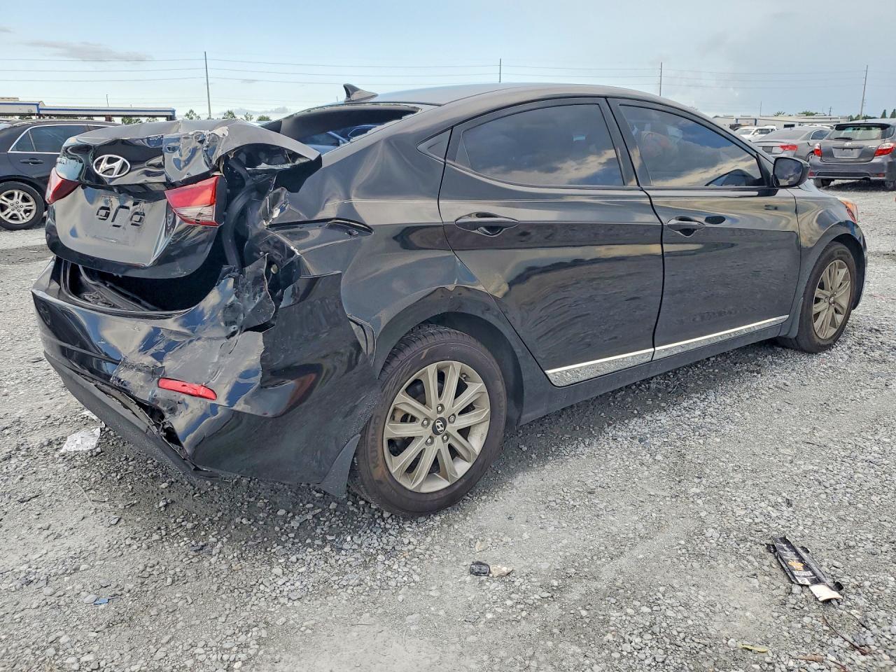2015 HYUNDAI ELANTRA