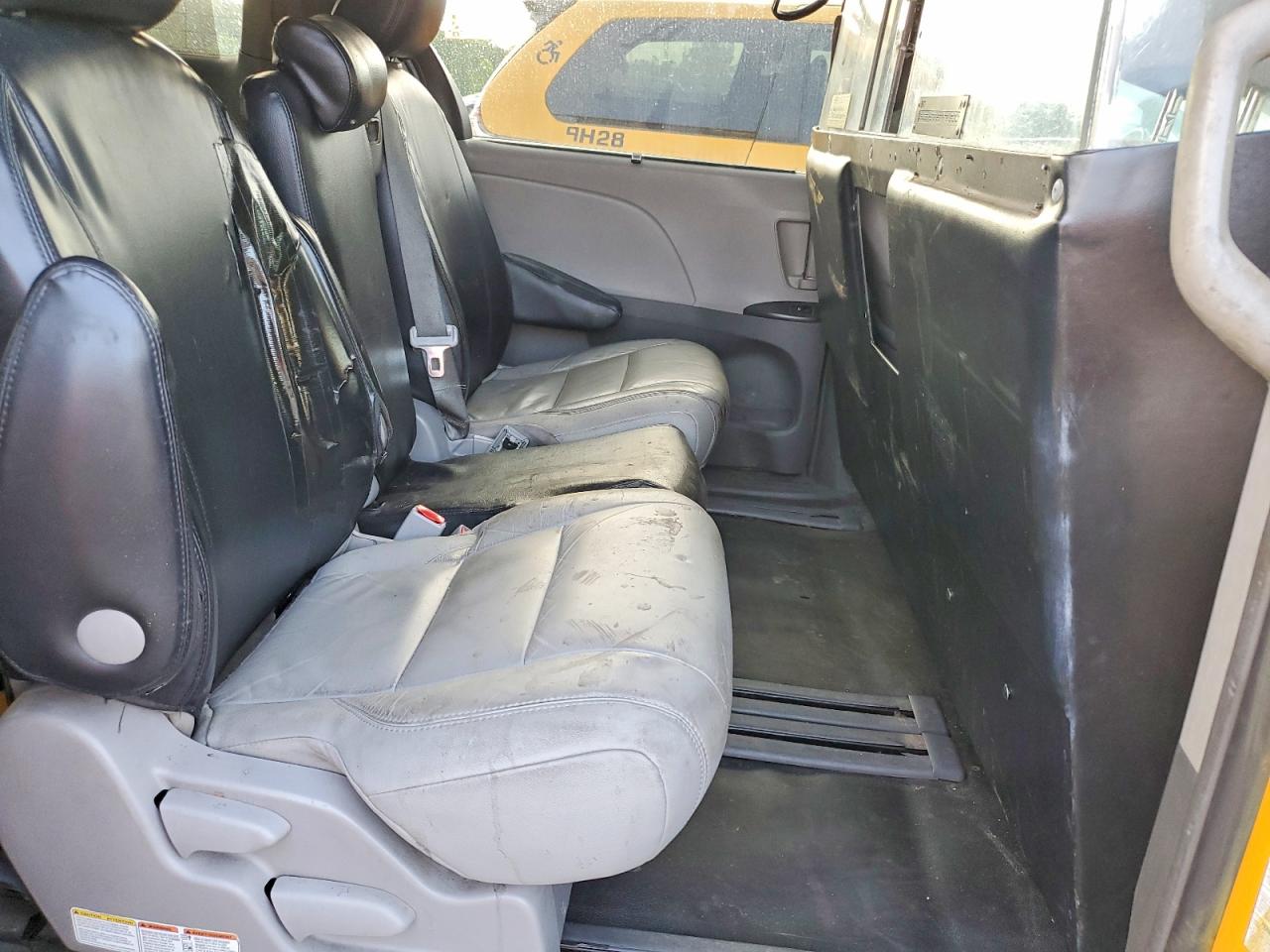 2017 TOYOTA SIENNA
