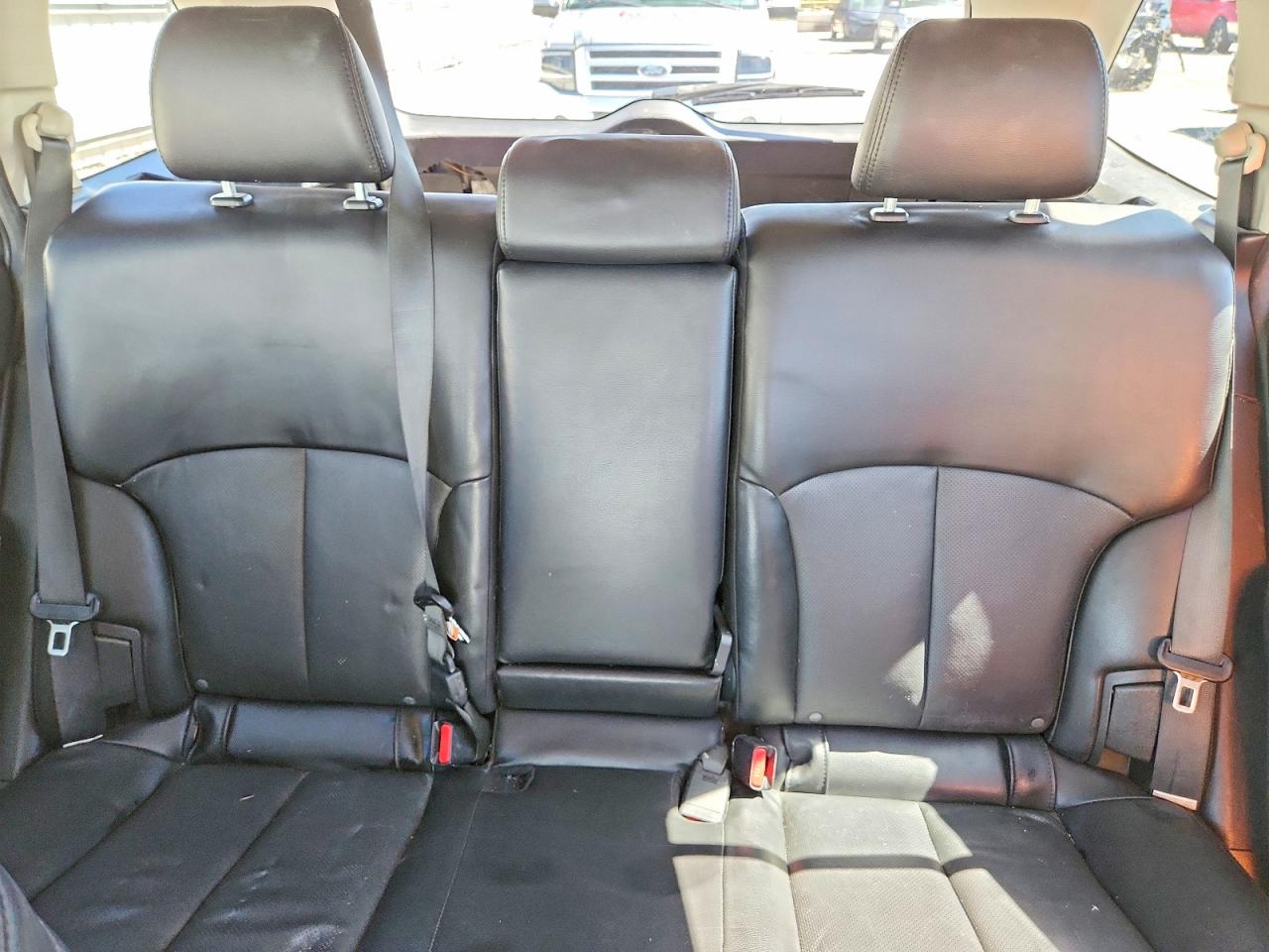 2012 SUBARU OUTBACK