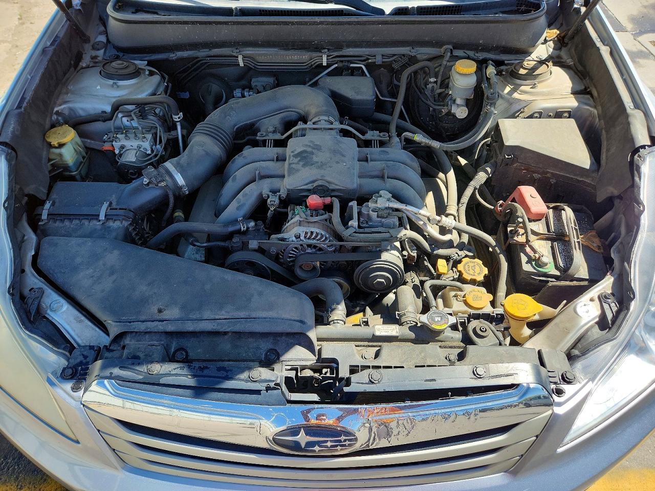 2012 SUBARU OUTBACK