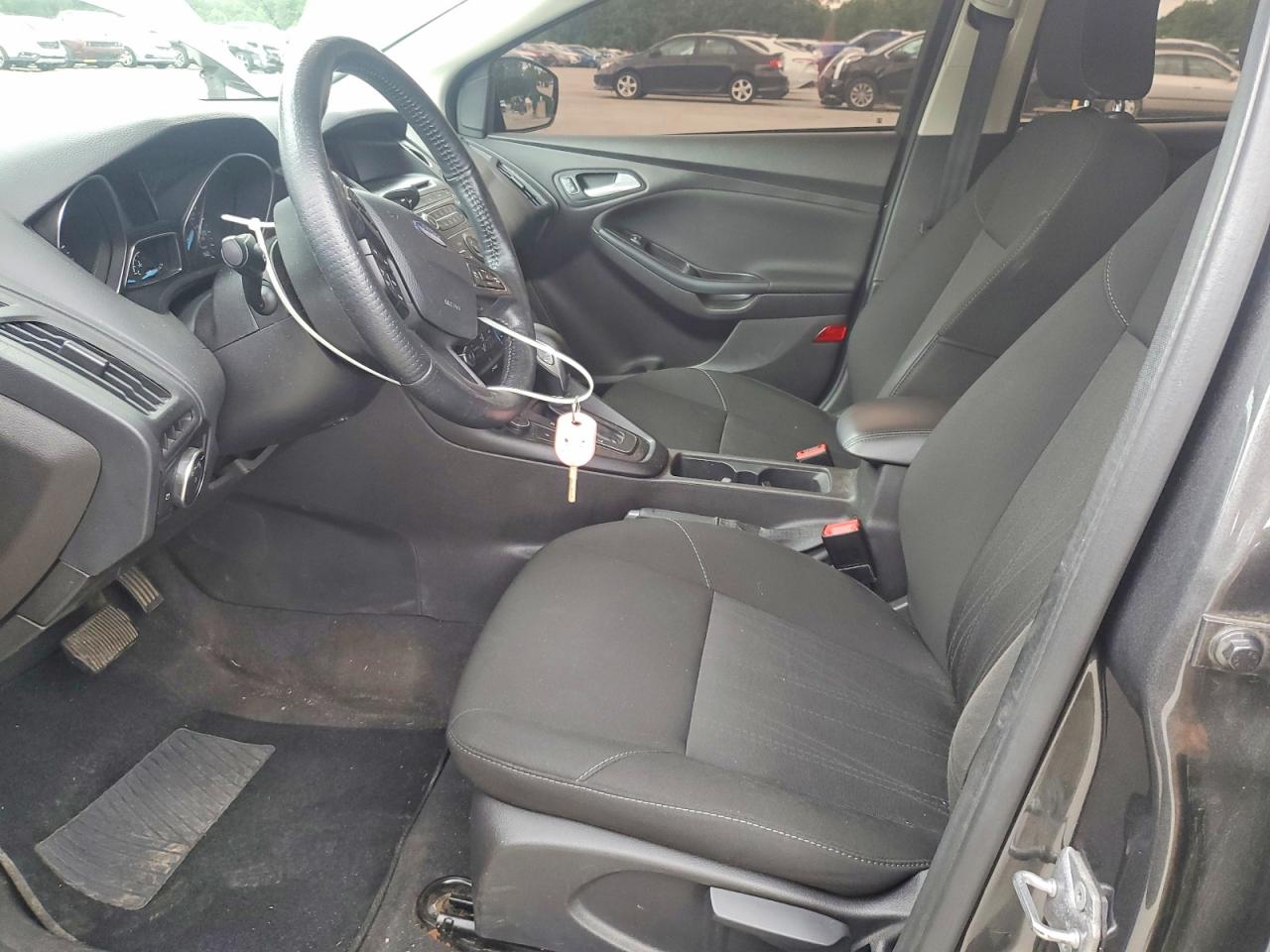 2017 FORD FOCUS