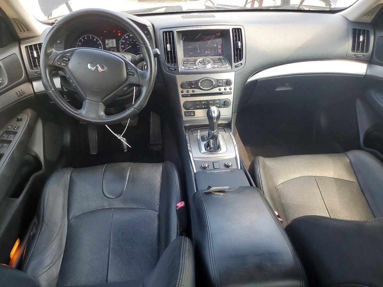 2013 INFINITI G37