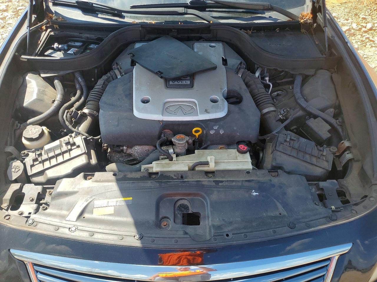 2013 INFINITI G37