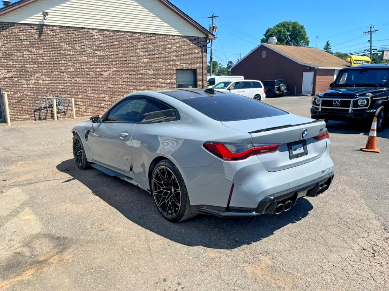 2022 BMW M4