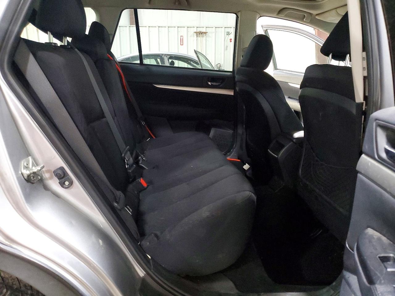 2011 SUBARU OUTBACK