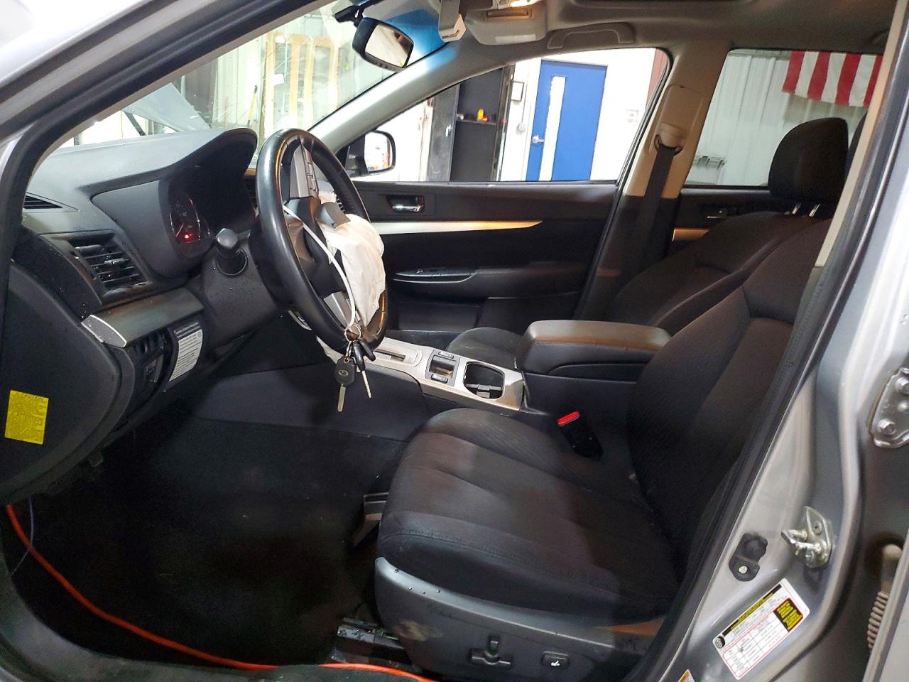 2011 SUBARU OUTBACK