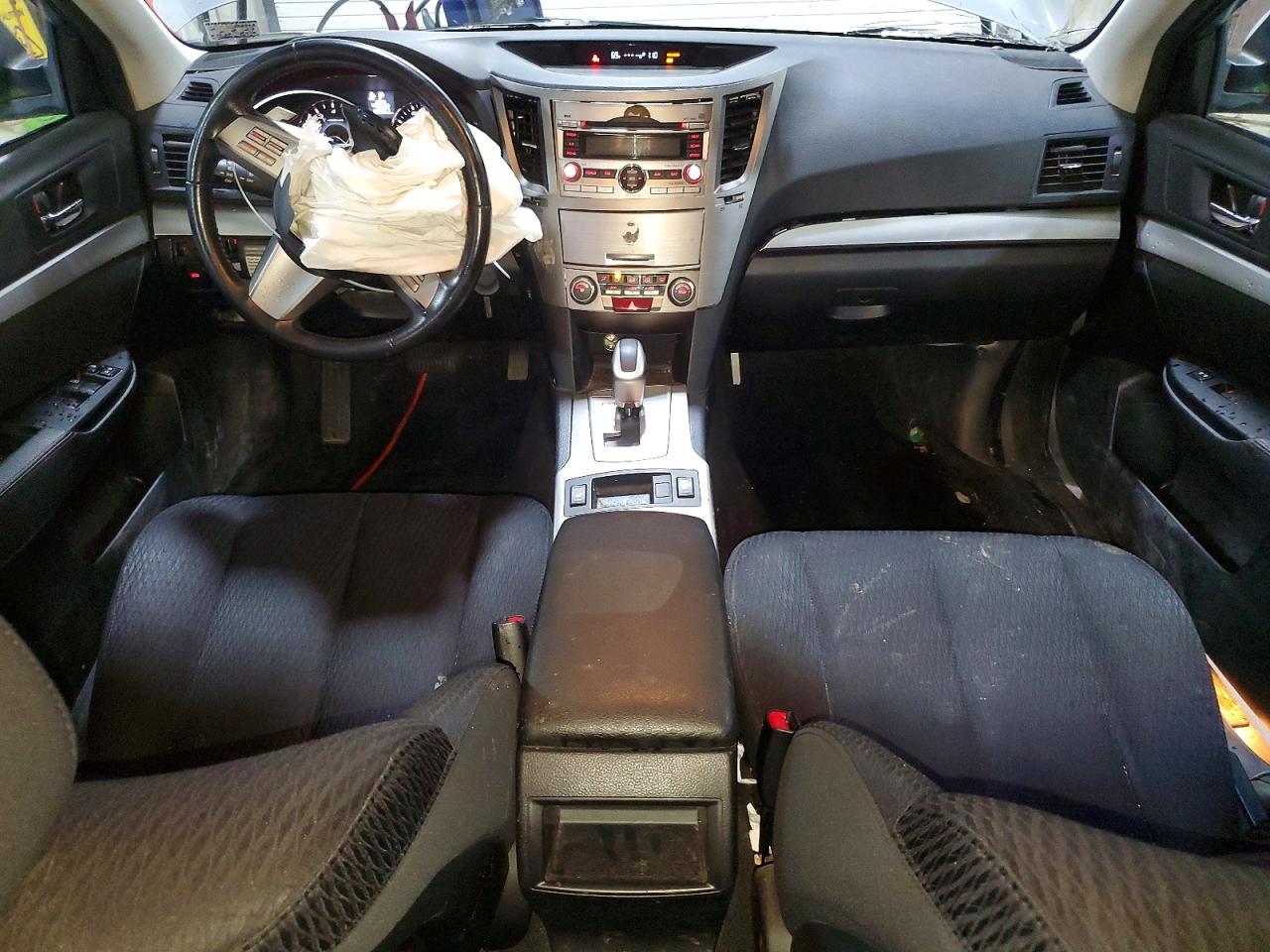 2011 SUBARU OUTBACK