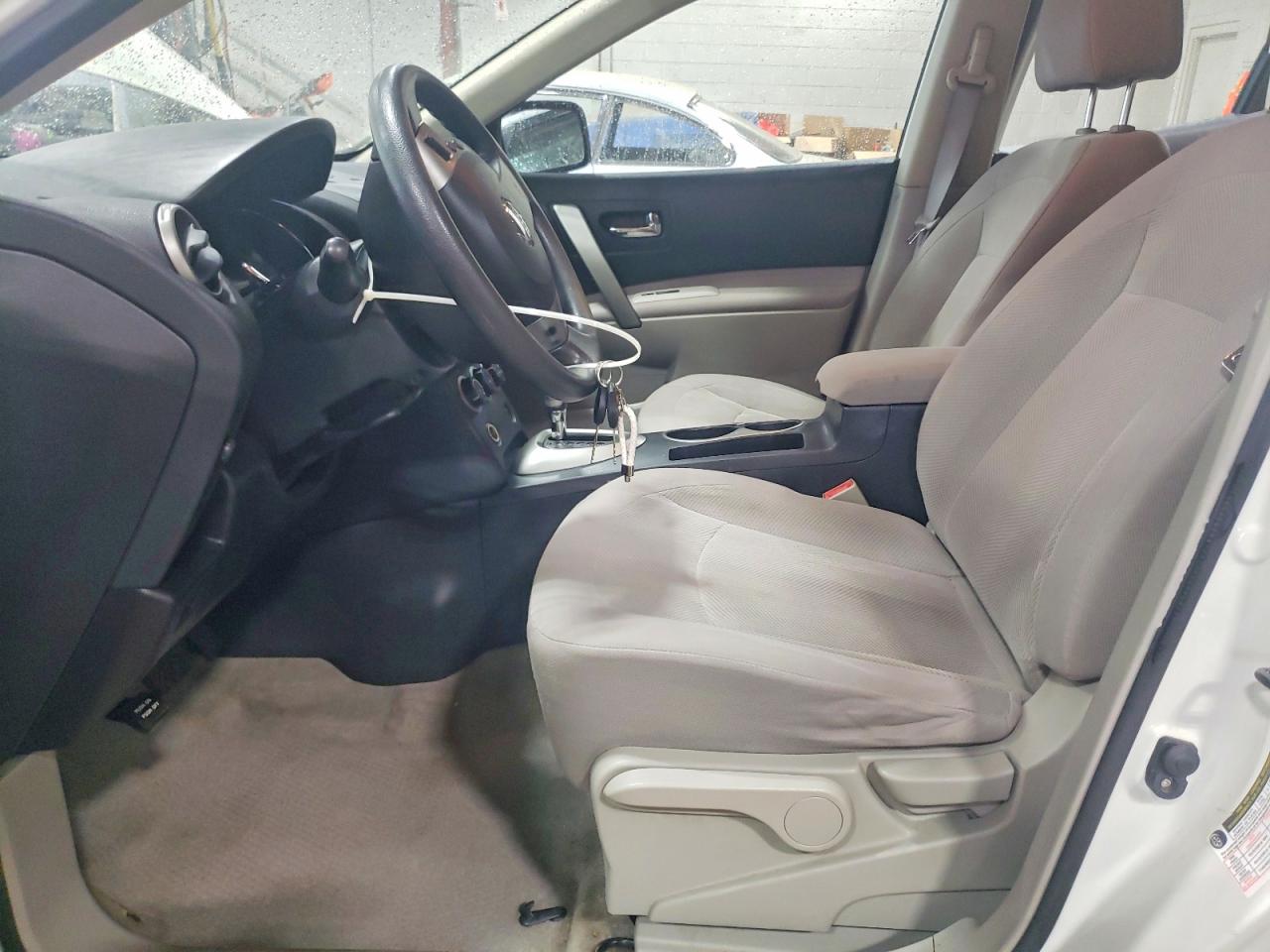 2011 NISSAN ROGUE