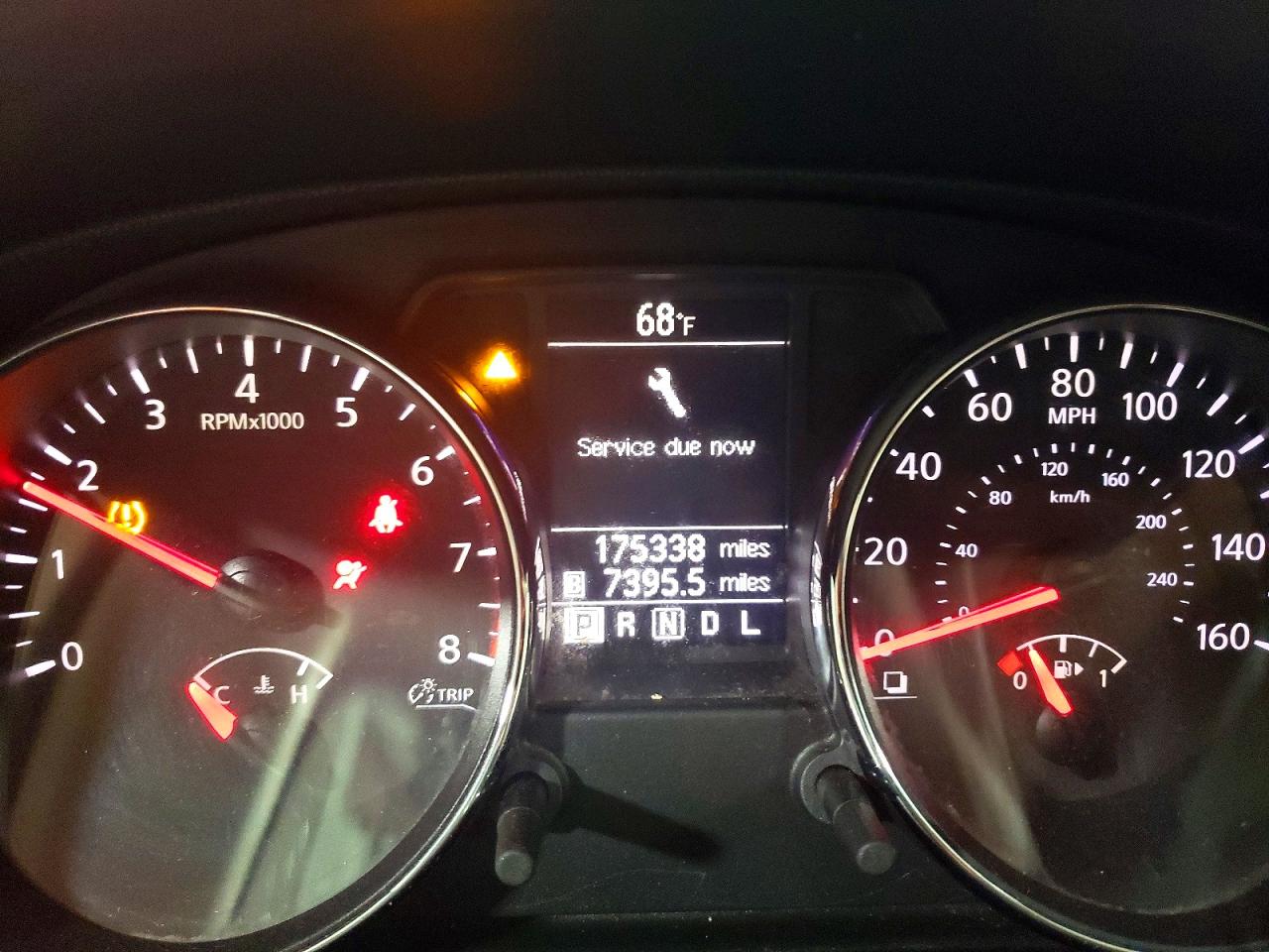 2011 NISSAN ROGUE