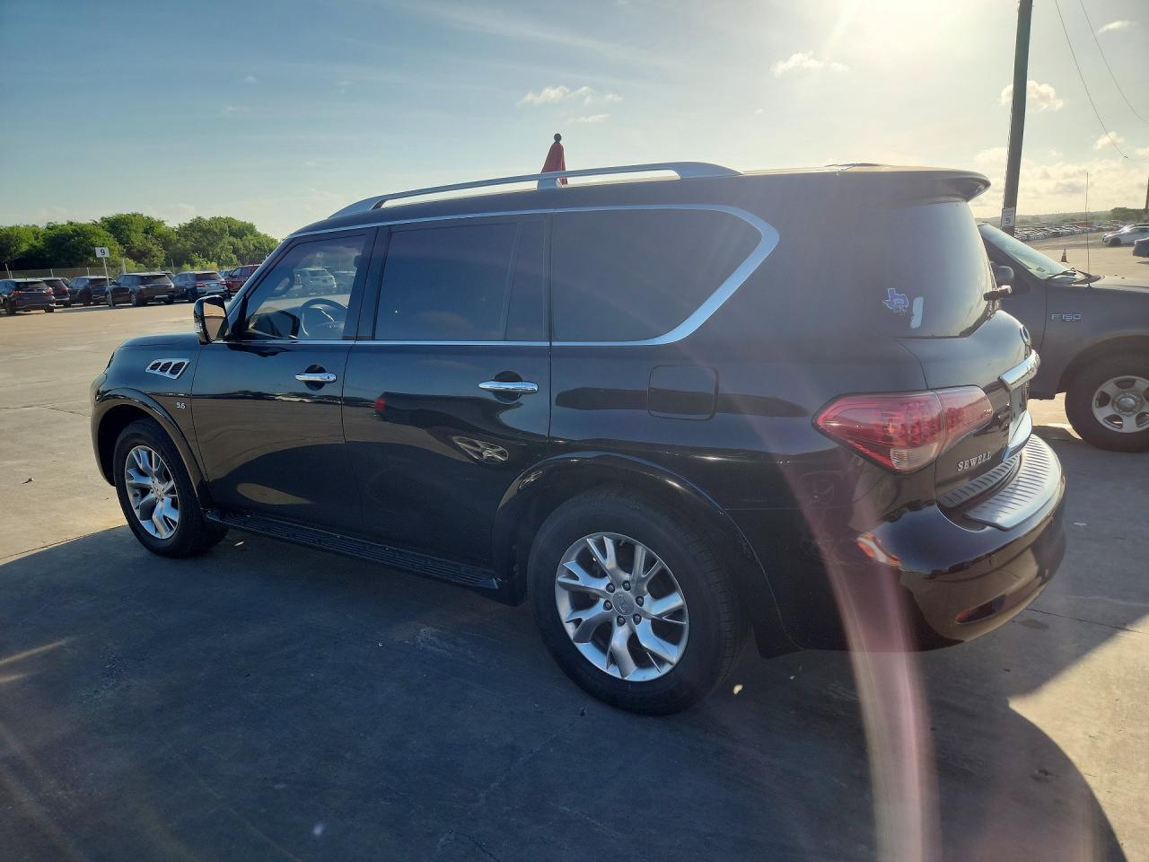 2014 INFINITI QX80