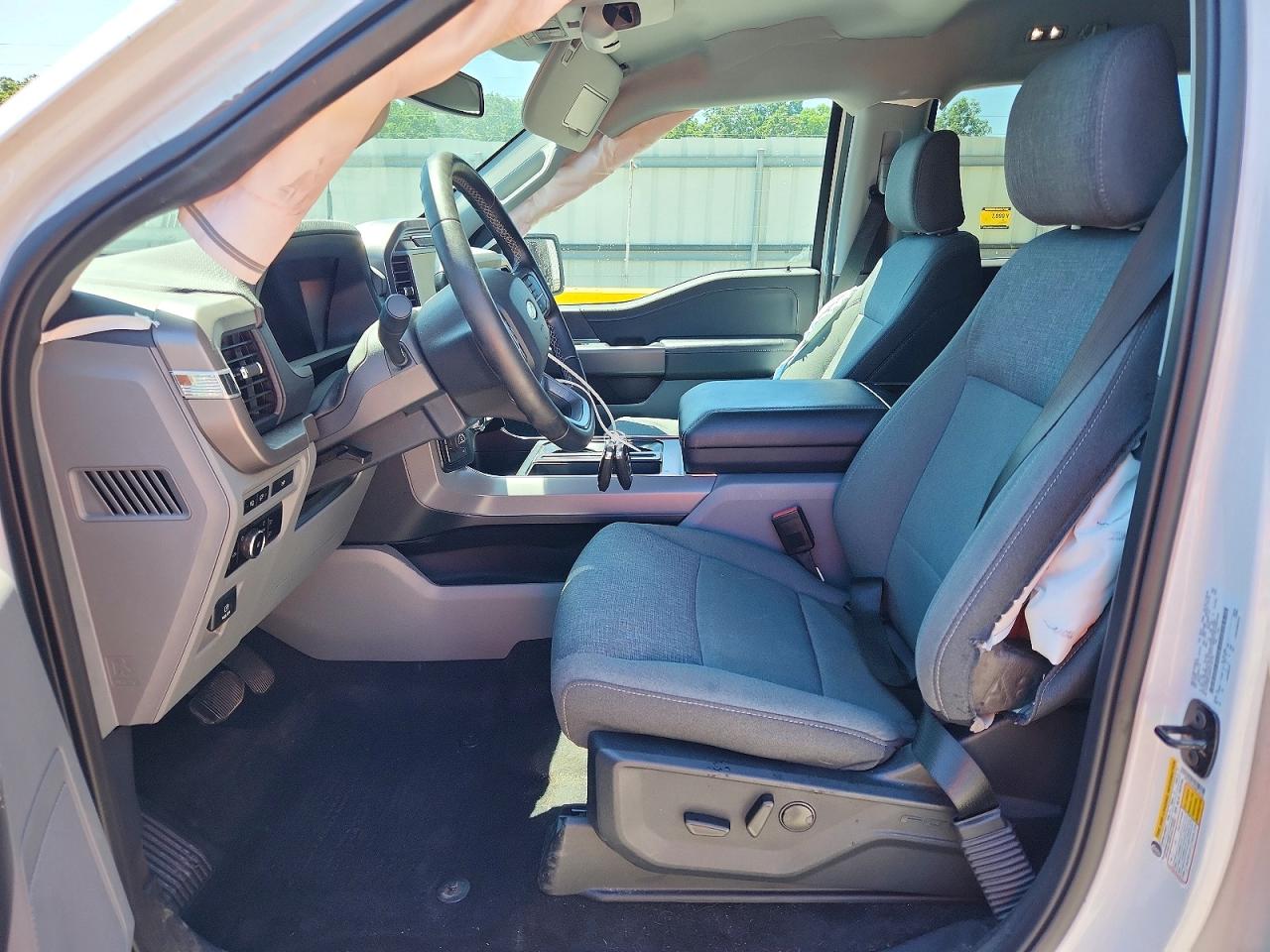 2024 FORD F150