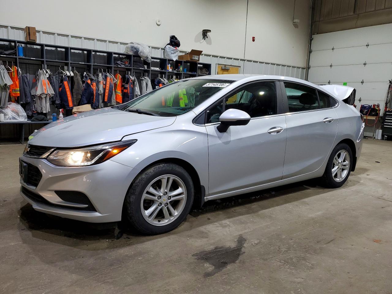 2016 CHEVROLET CRUZE