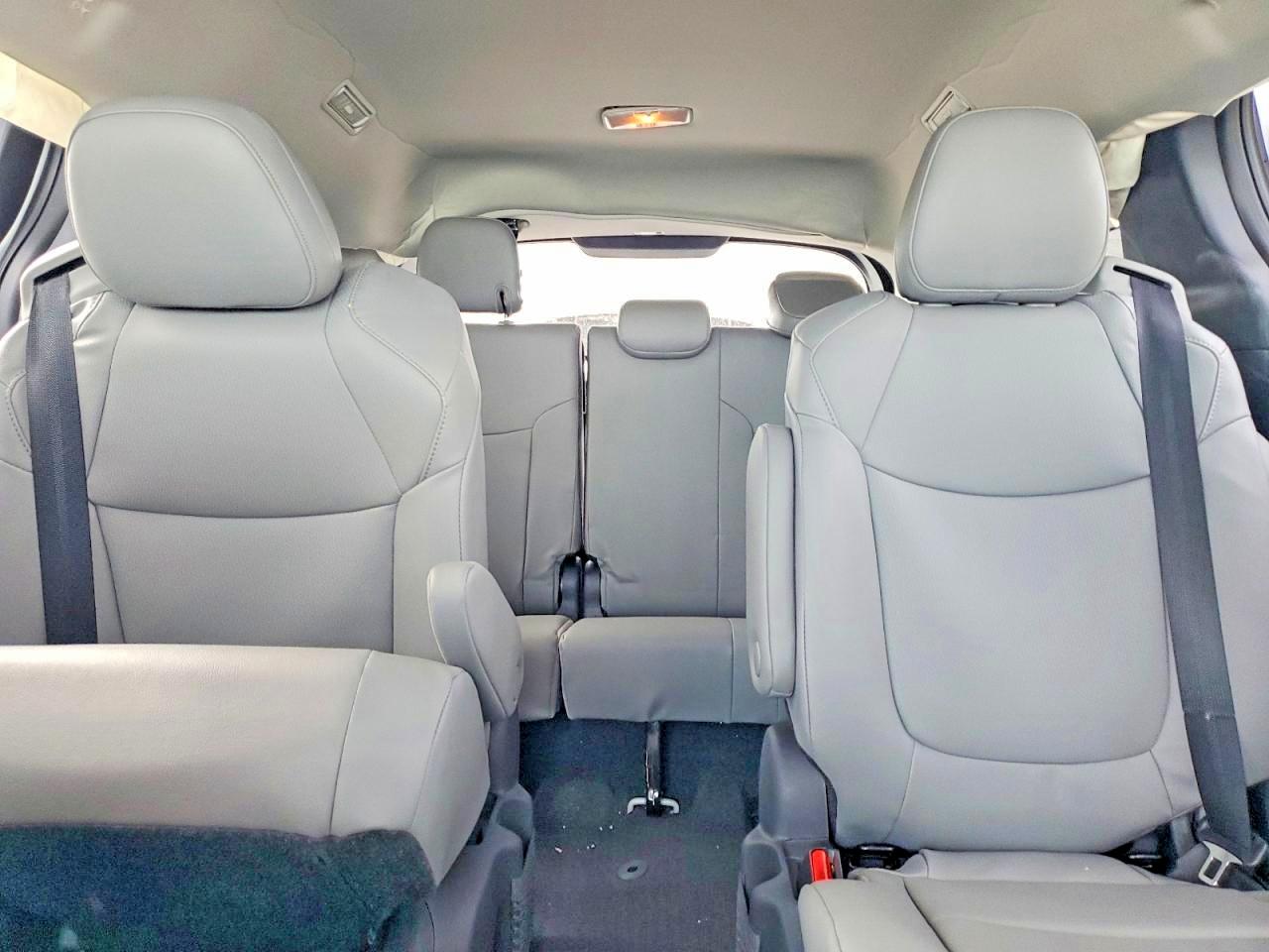 2026 TOYOTA SIENNA