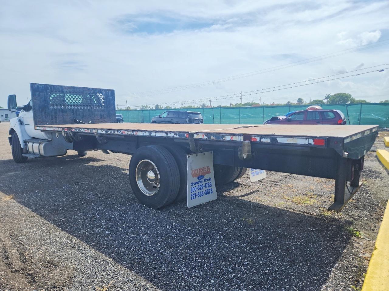 2017 FORD F650