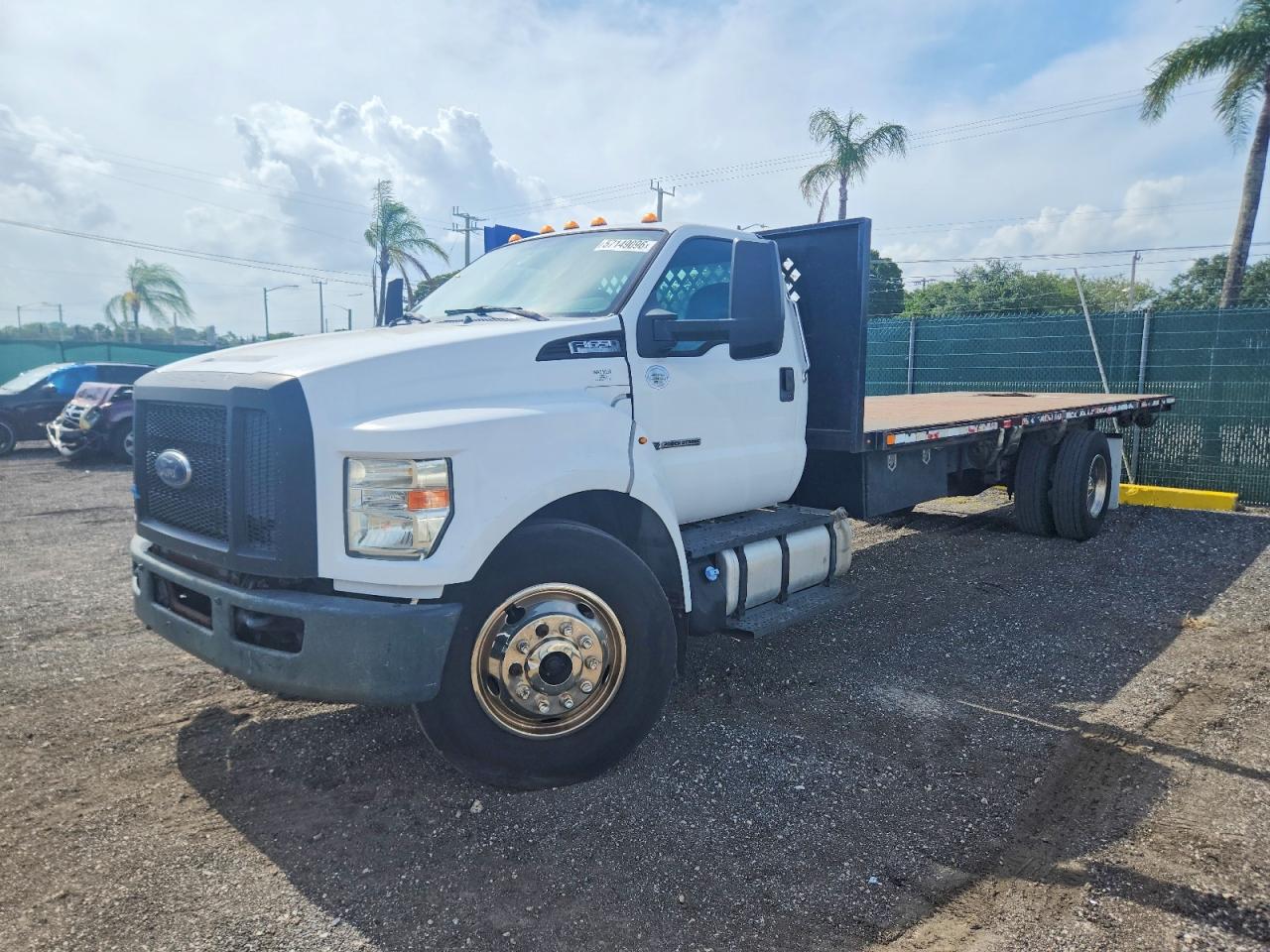 2017 FORD F650