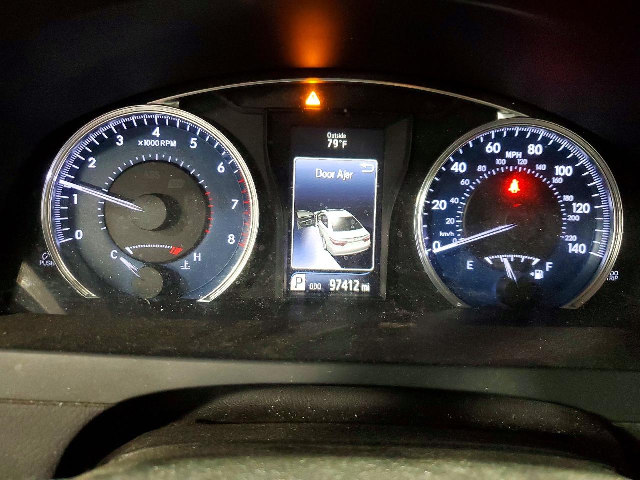 2016 TOYOTA CAMRY