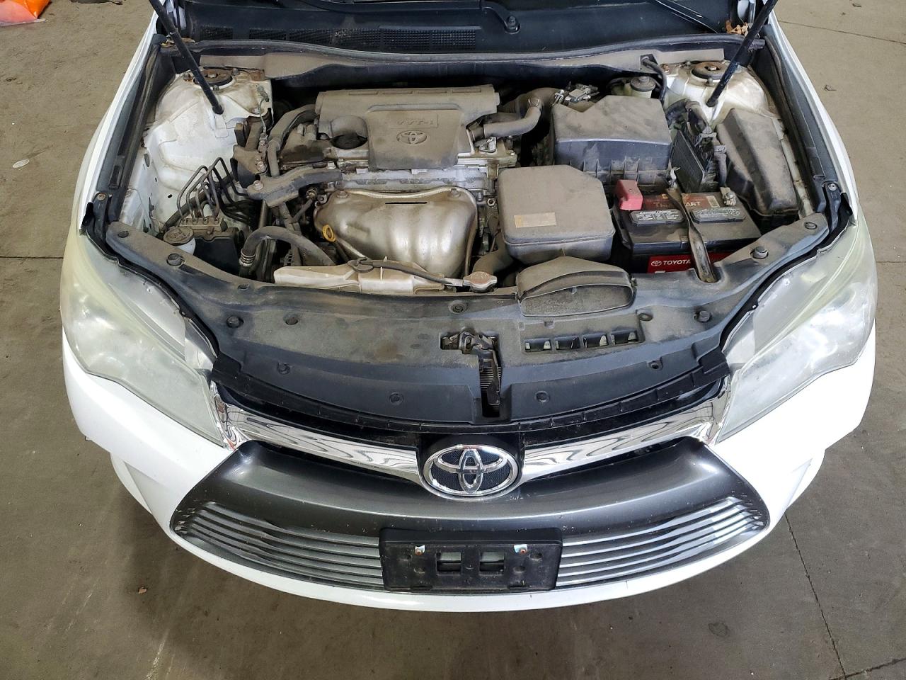 2016 TOYOTA CAMRY