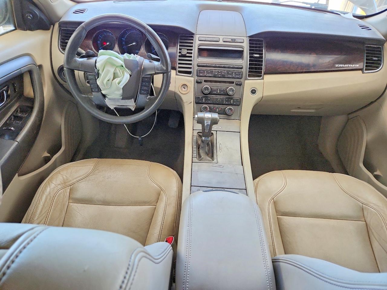 2011 FORD TAURUS