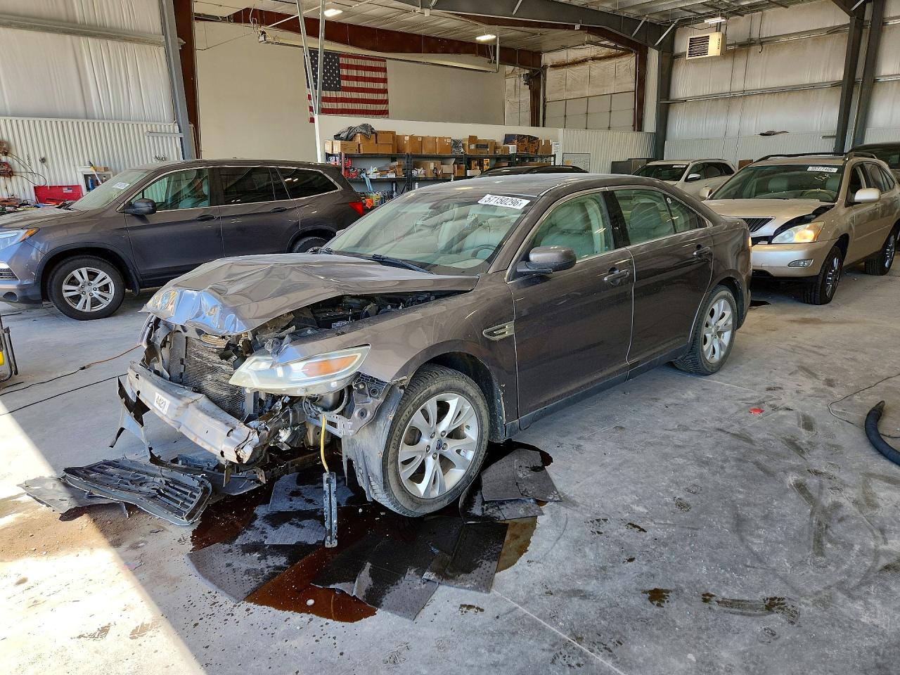 2011 FORD TAURUS
