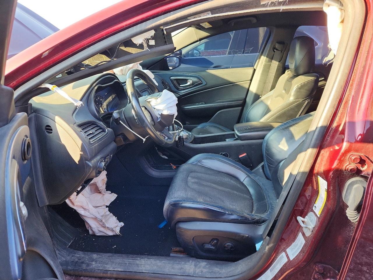 2015 CHRYSLER 200