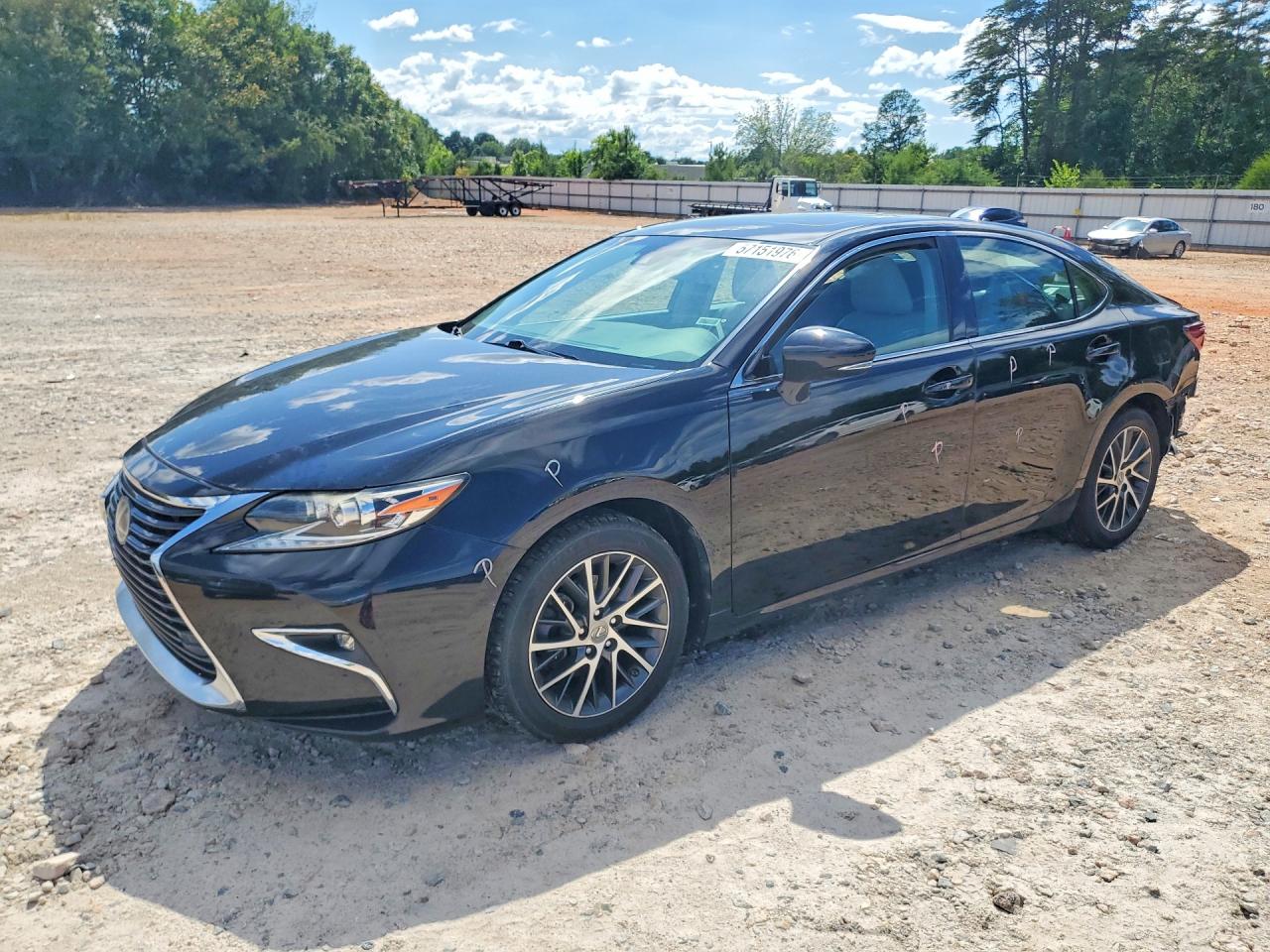 2016 LEXUS ES350