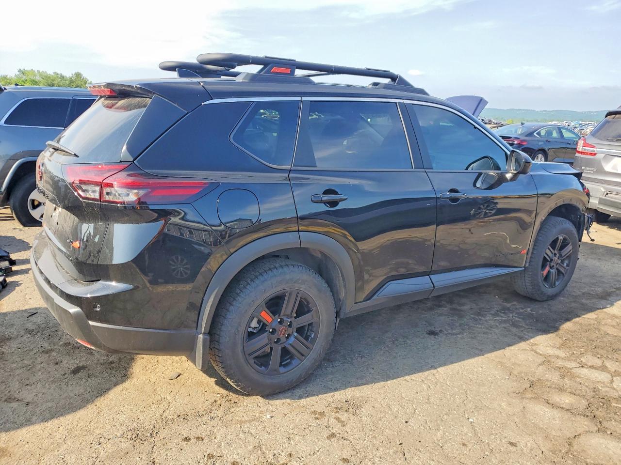 2026 NISSAN ROGUE