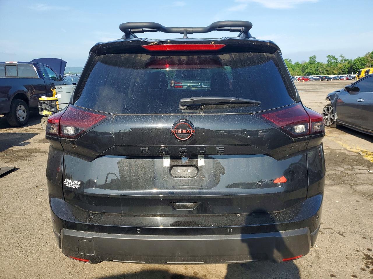 2026 NISSAN ROGUE