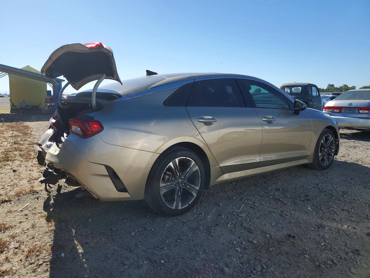 2021 KIA K5