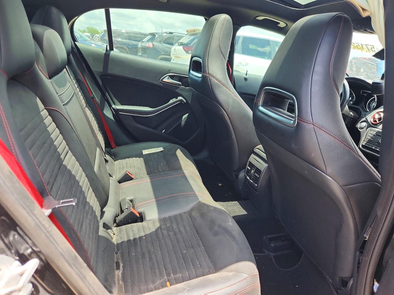 2016 MERCEDES-BENZ GLA-CLASS