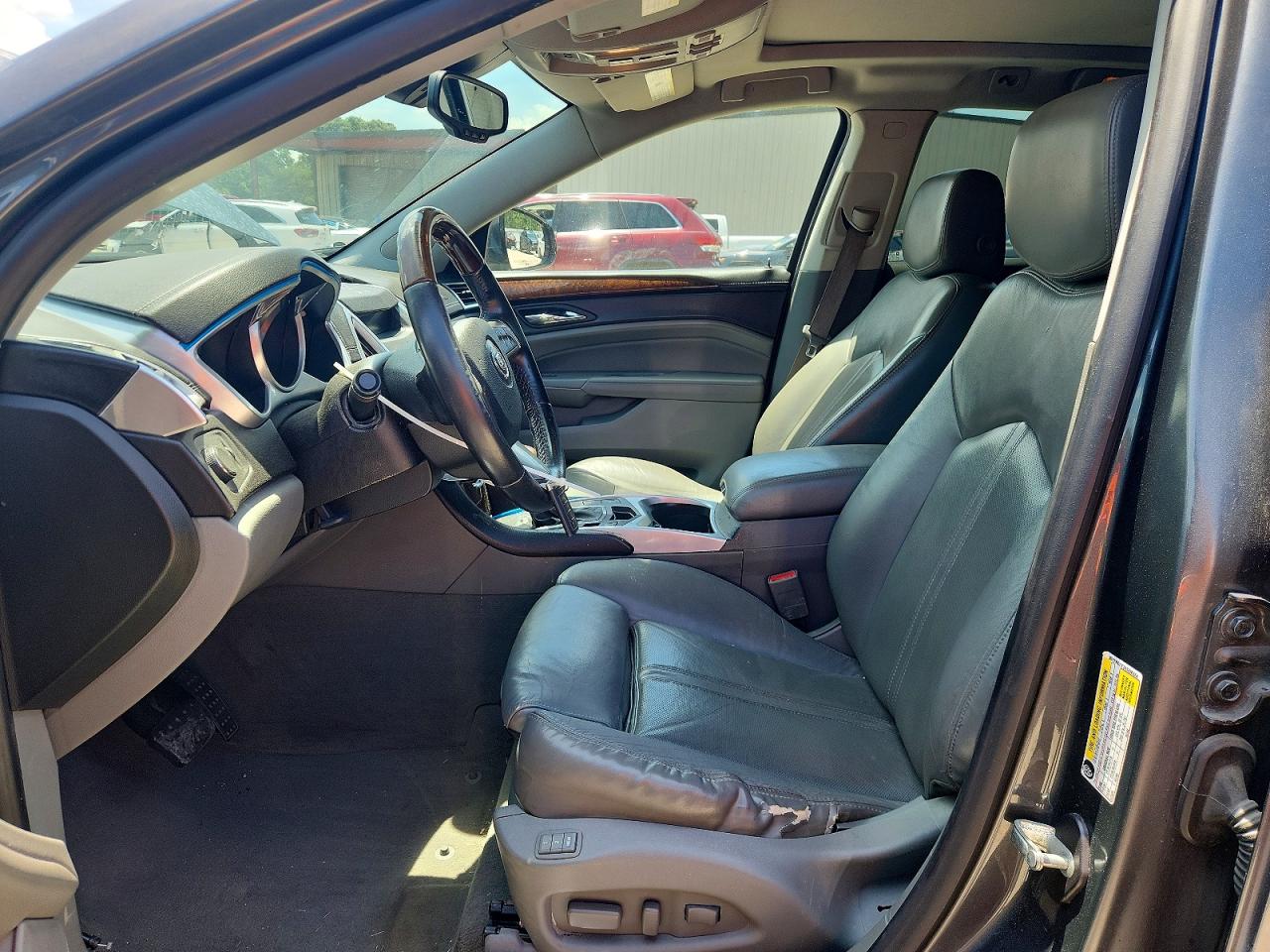 2010 CADILLAC SRX
