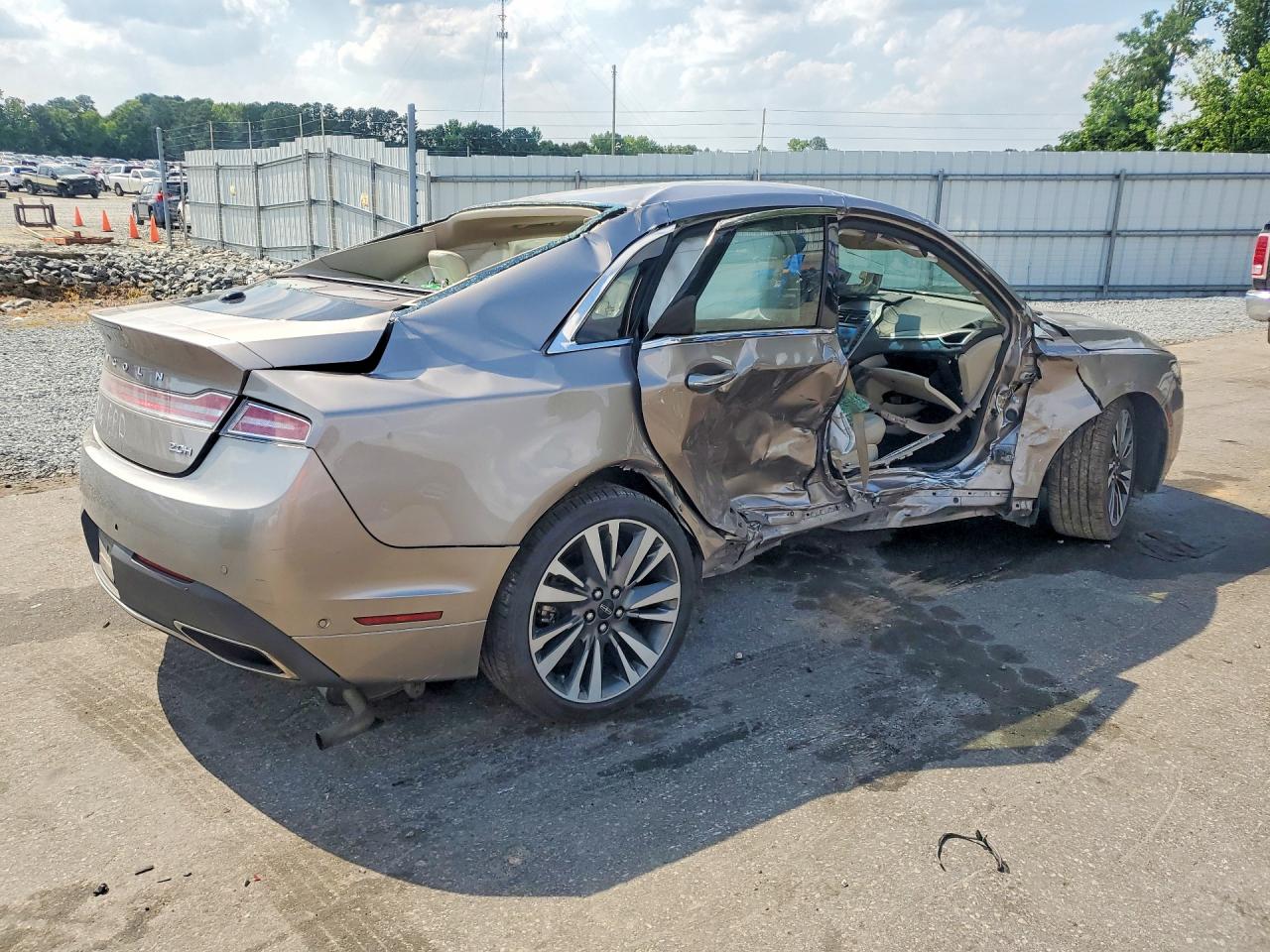 2020 LINCOLN MKZ