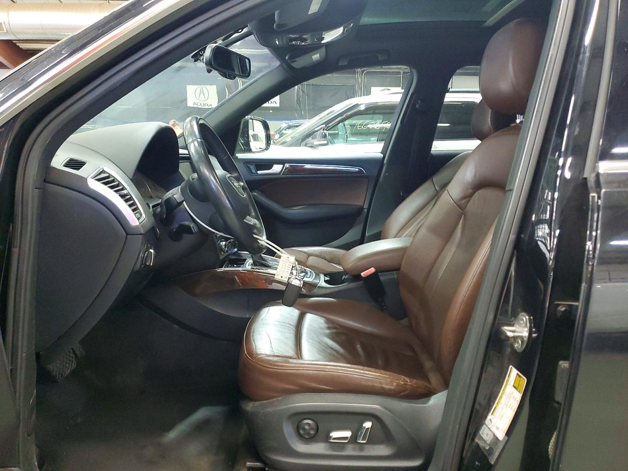 2014 AUDI Q5