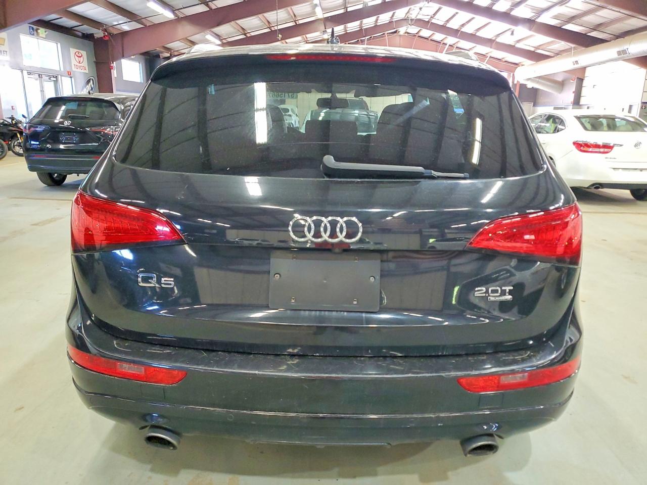 2014 AUDI Q5