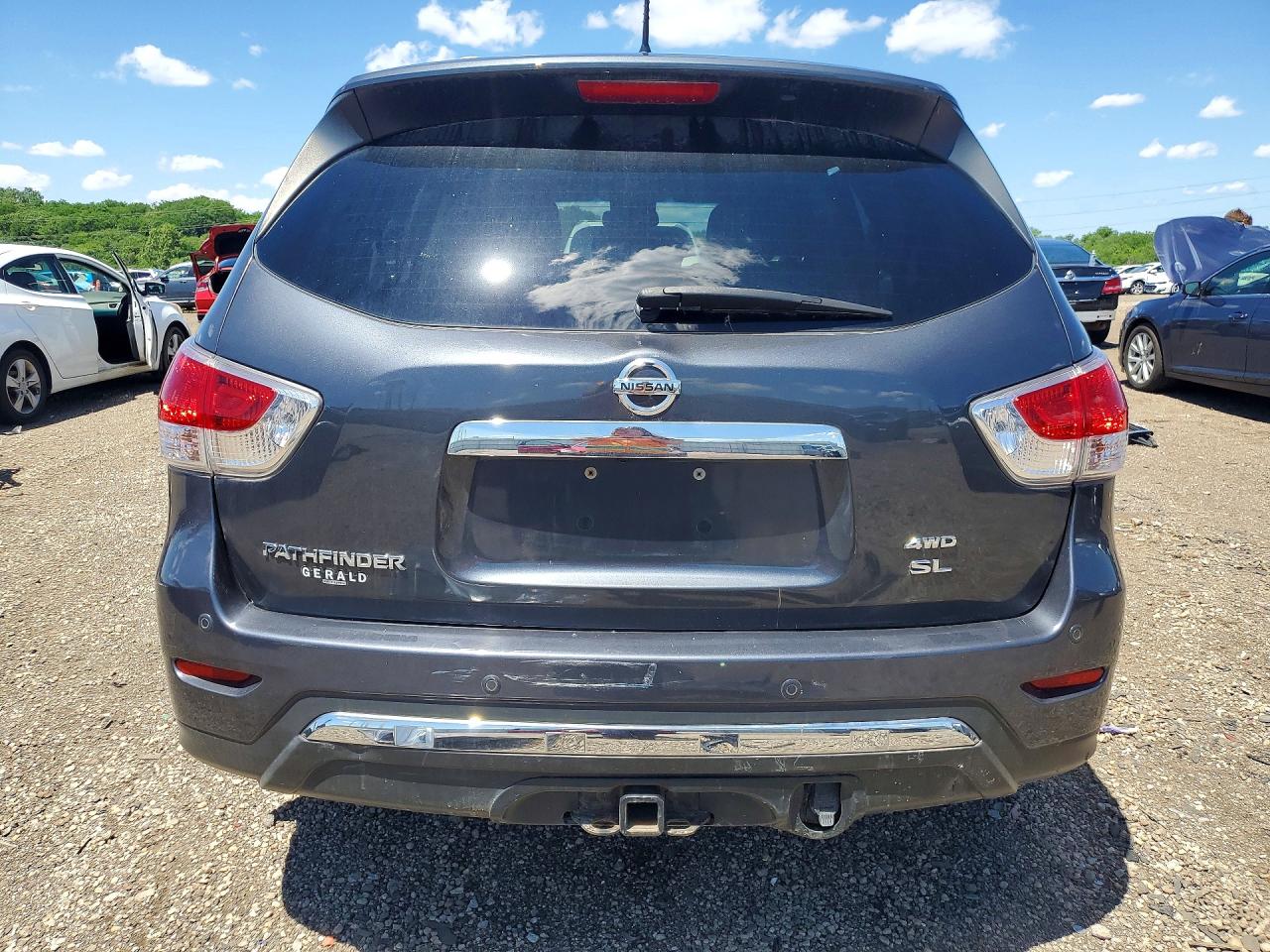 2013 NISSAN PATHFINDER