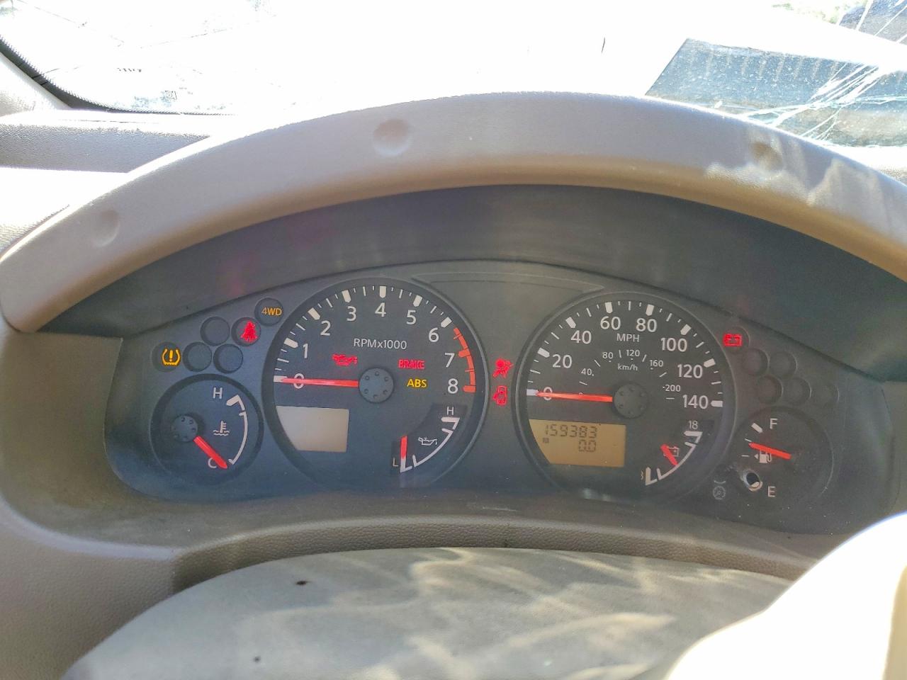 2005 NISSAN FRONTIER
