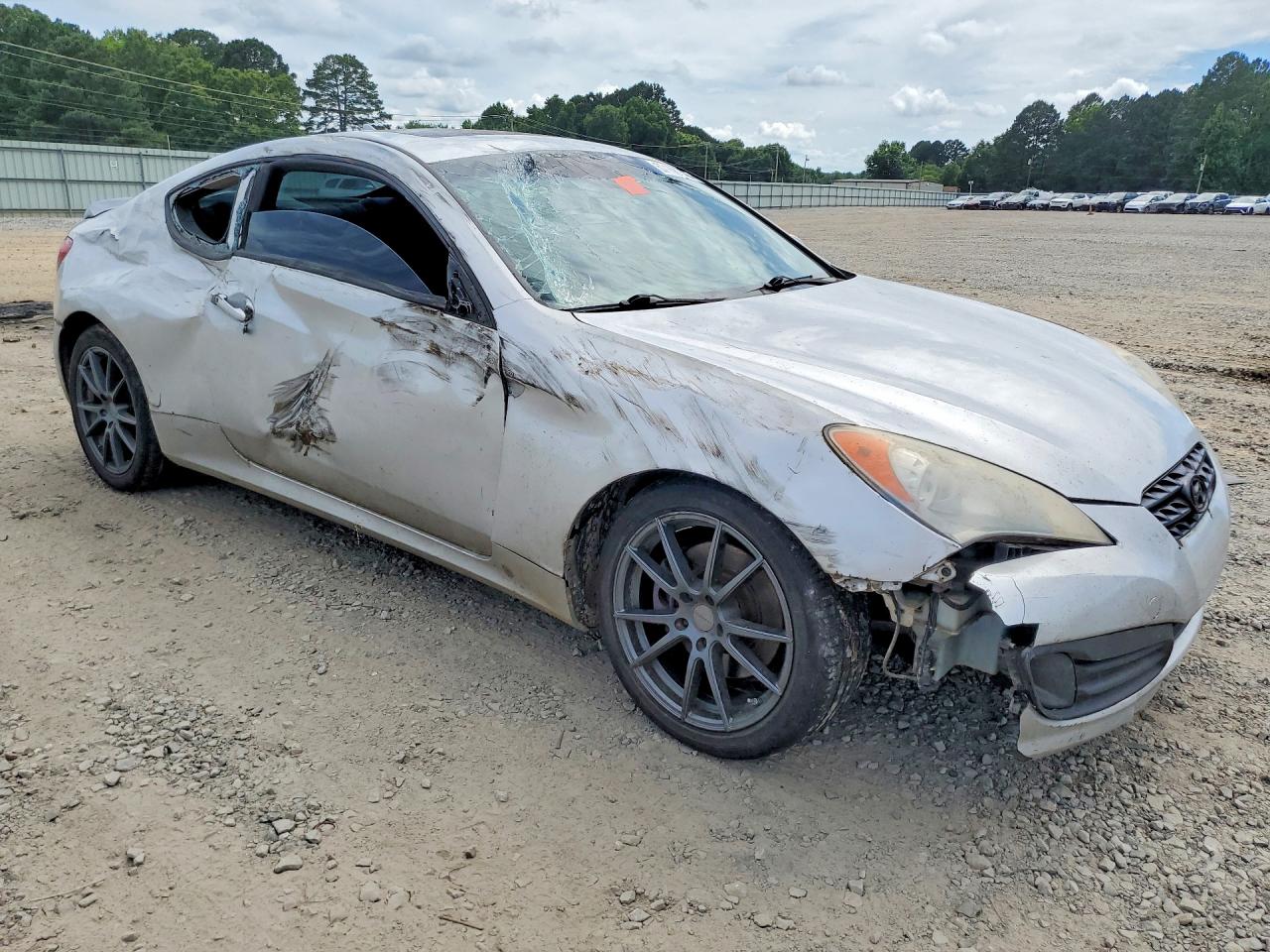 2010 HYUNDAI GENESIS