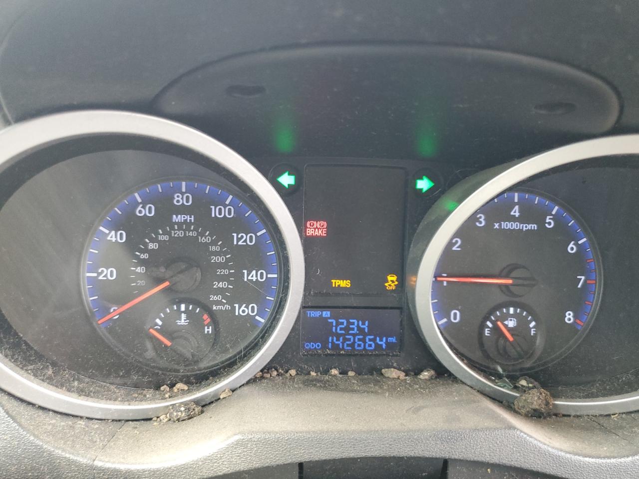 2010 HYUNDAI GENESIS