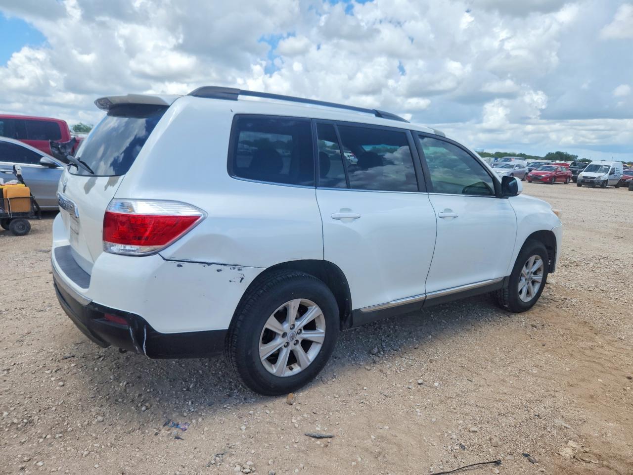 2012 TOYOTA HIGHLANDER