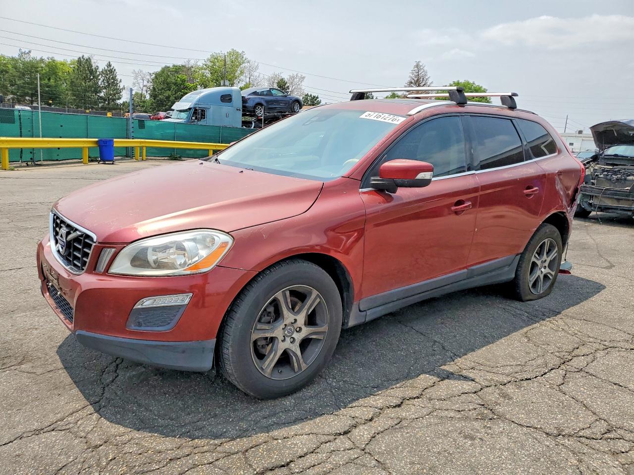 2011 VOLVO XC60