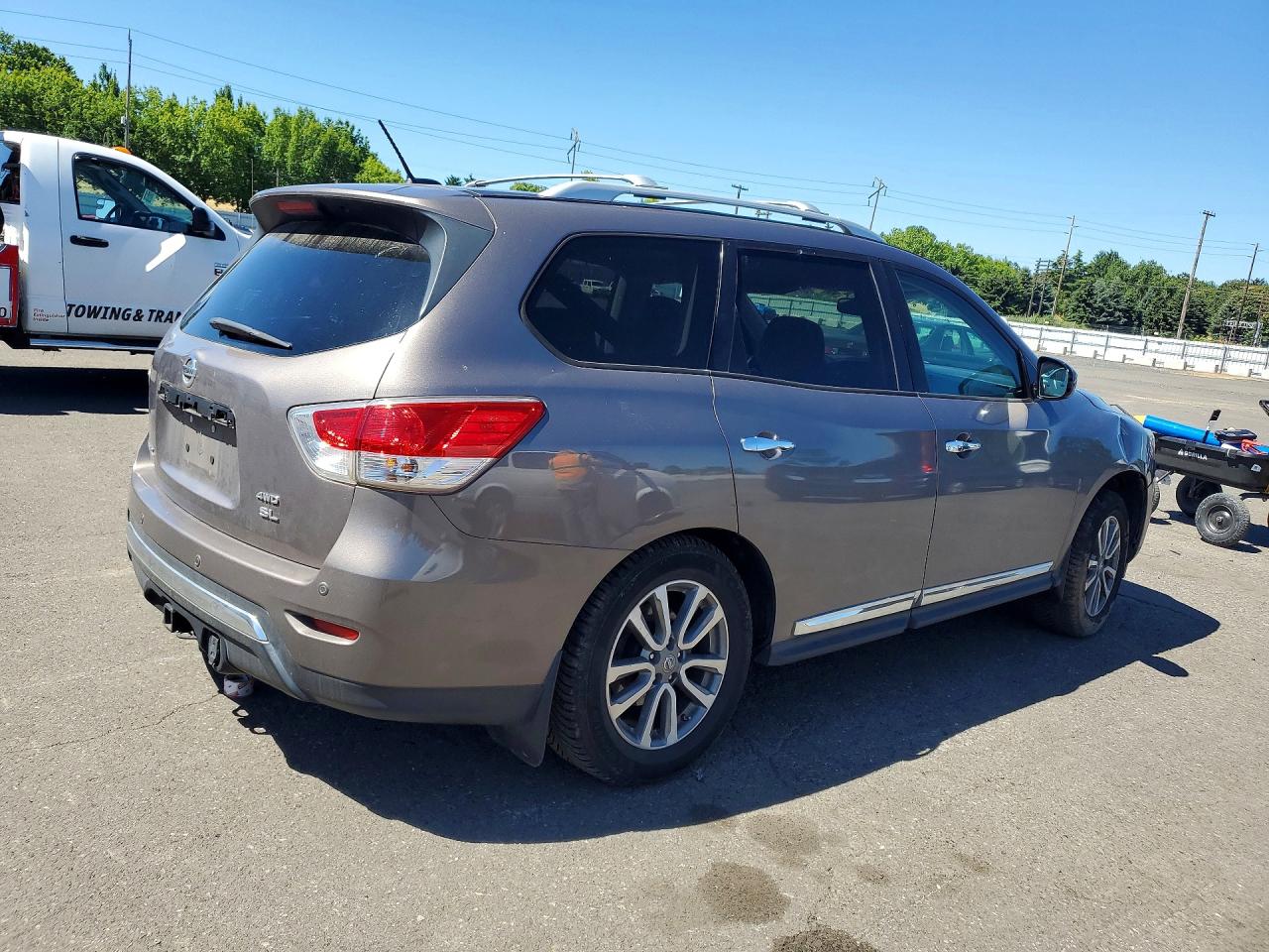 2013 NISSAN PATHFINDER